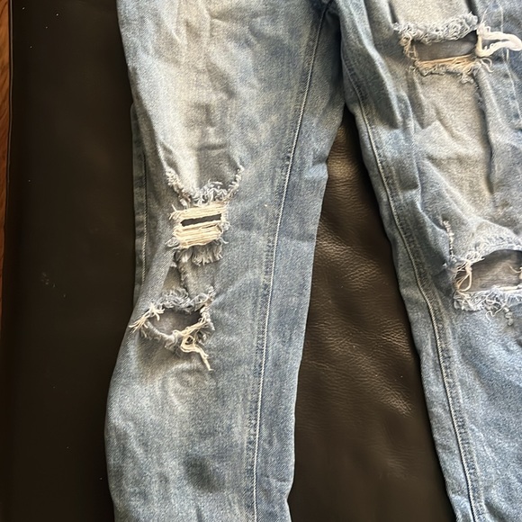 Cello size 3 distressed jeans - Picture 3 of 8
